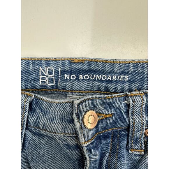 No Boundaries NOBO Womens Juniors Jeans Size 3 Distressed Denim - Picture 4 of 12